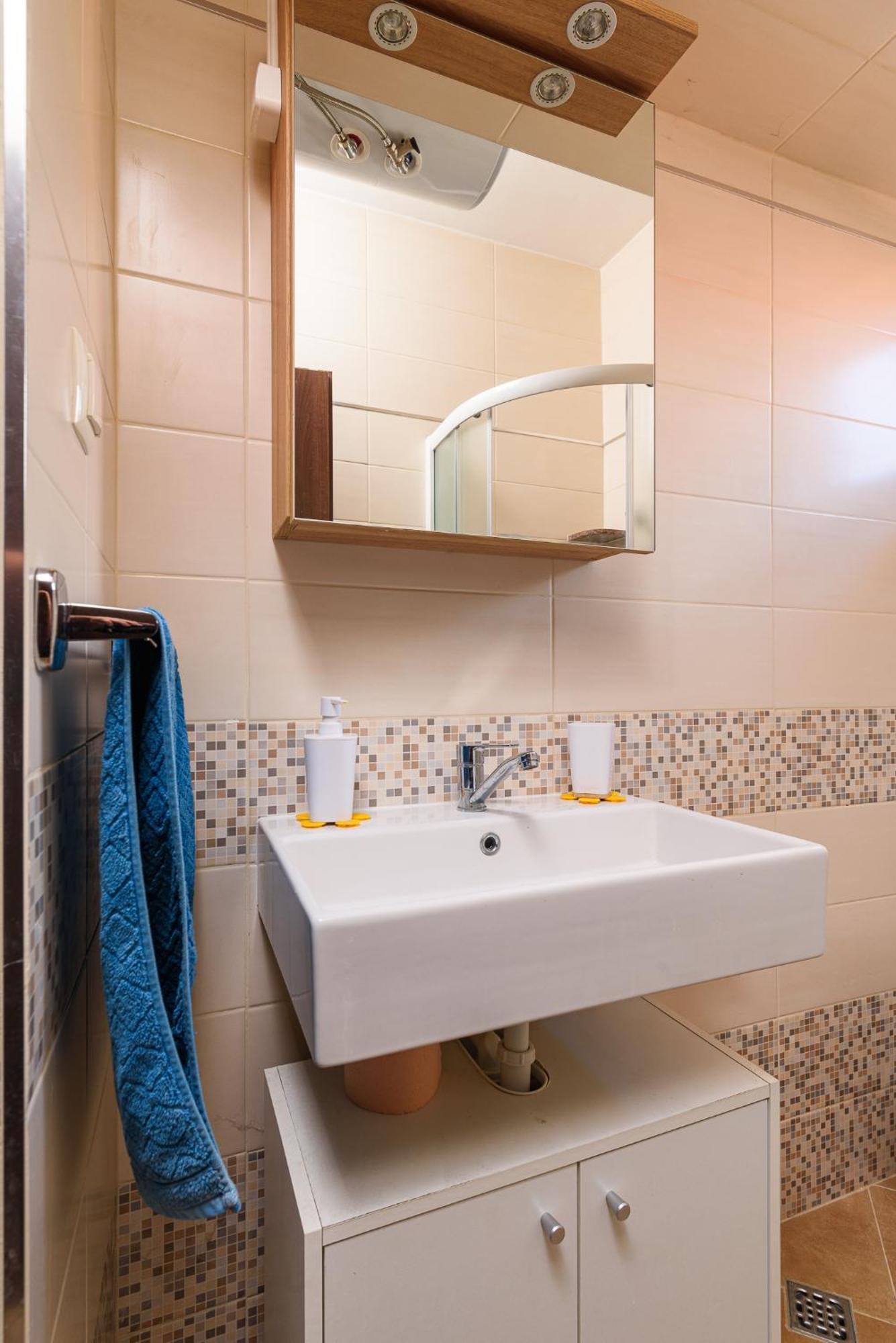 Apartment "Turista" Marina Εξωτερικό φωτογραφία